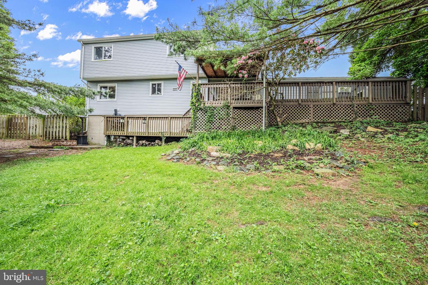 12317 Dancrest Dr