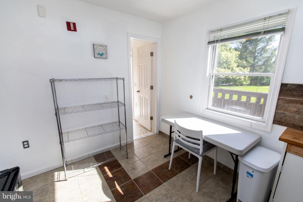 13909 BROOMALL LANE