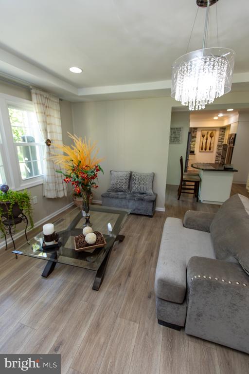 13909 BROOMALL LANE