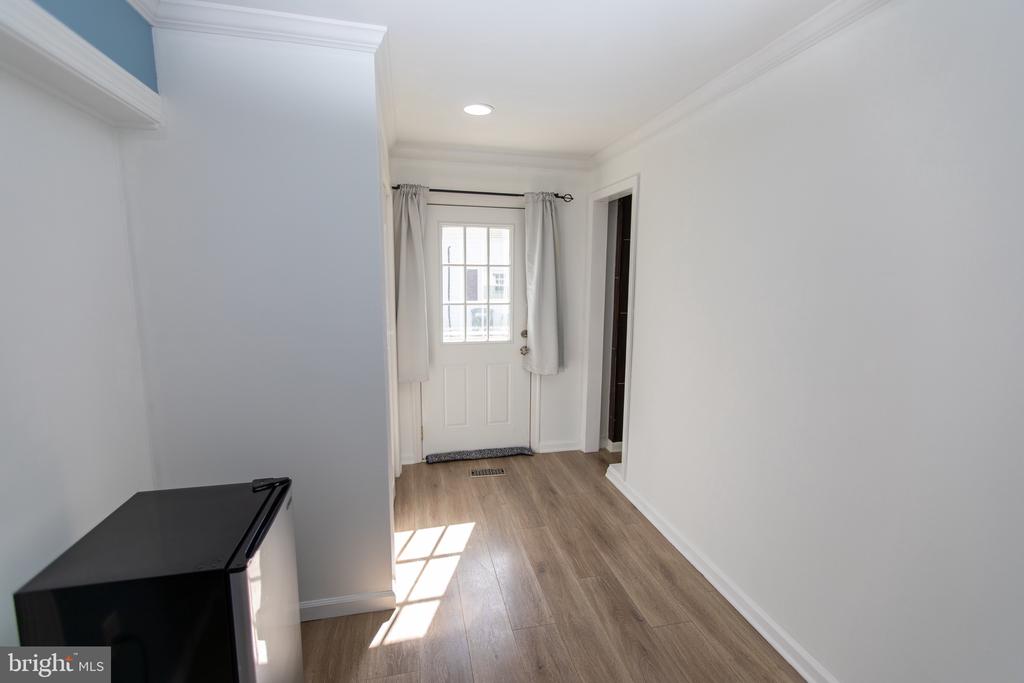 13909 BROOMALL LANE