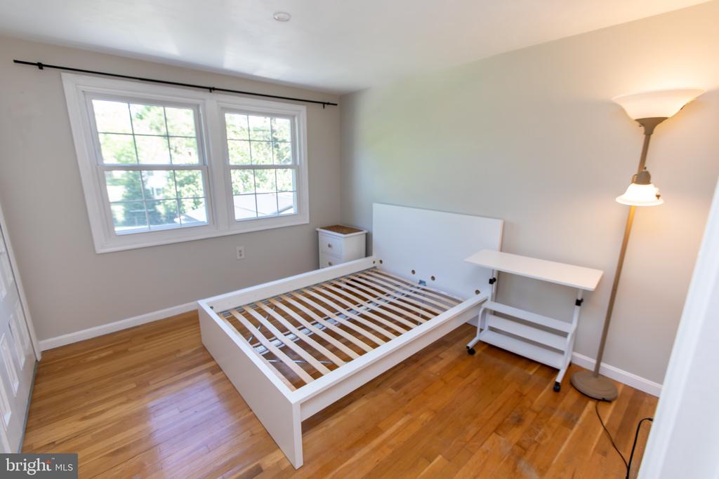 13909 BROOMALL LANE