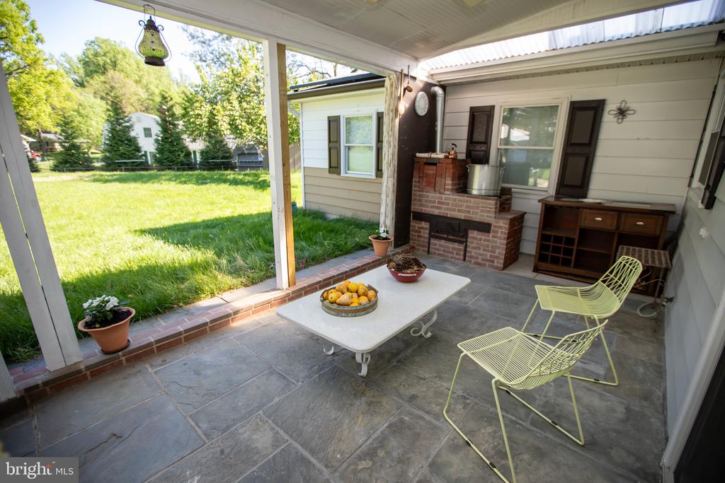 13909 BROOMALL LANE