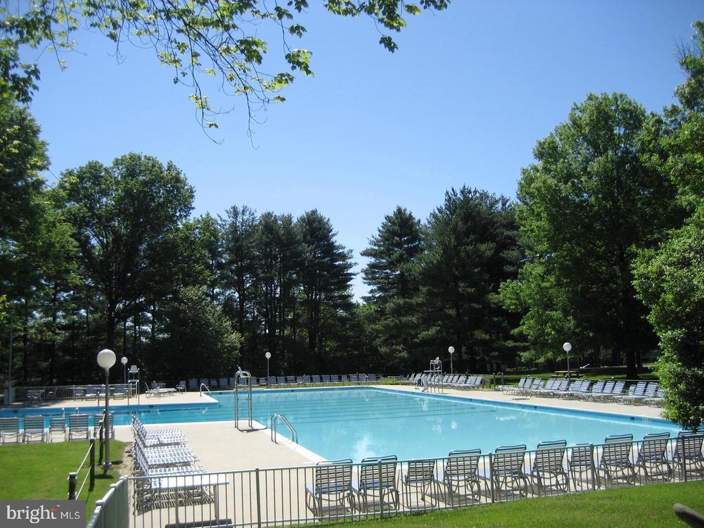 13909 BROOMALL LANE