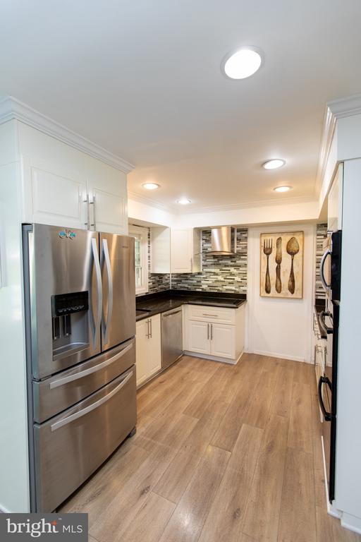 13909 BROOMALL LANE