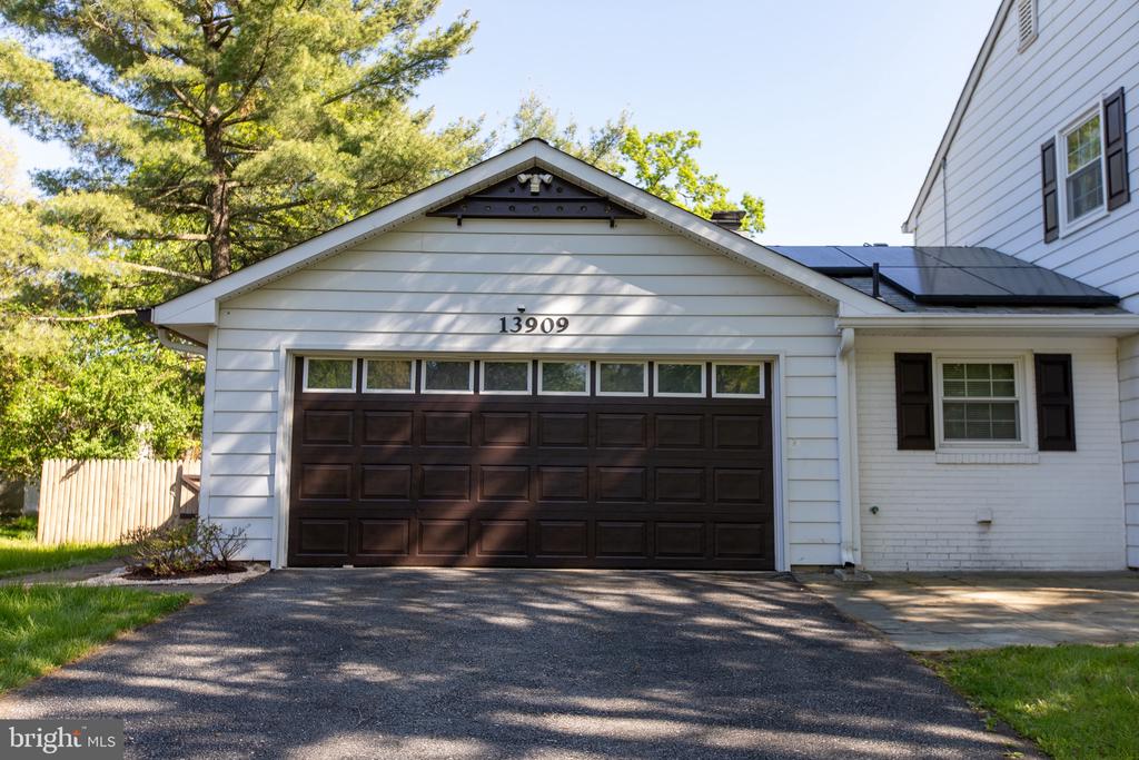 13909 BROOMALL LANE