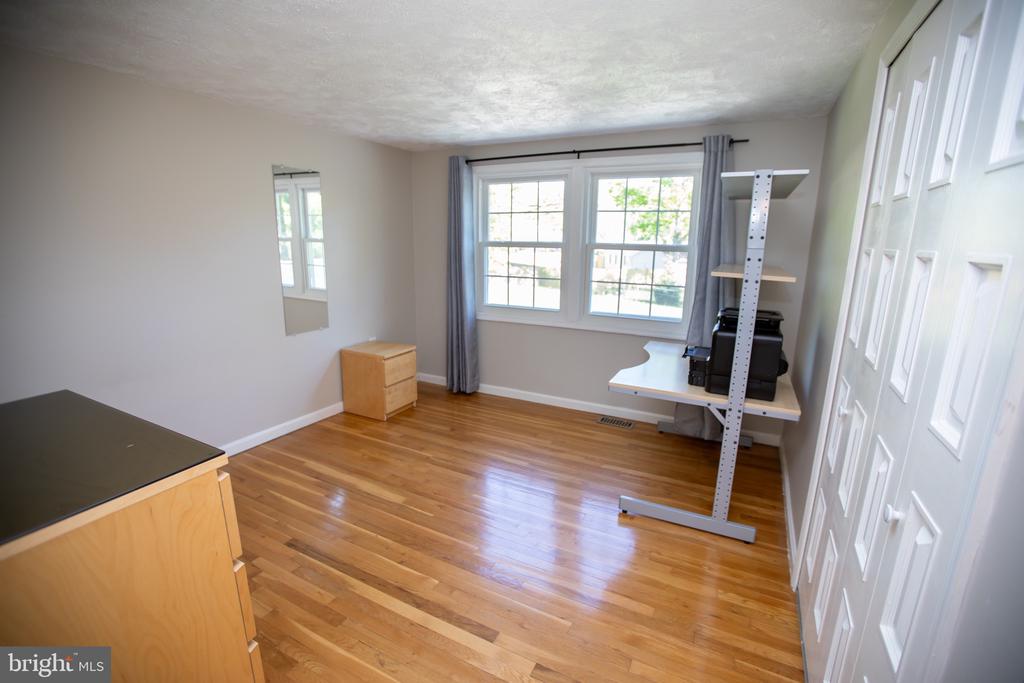 13909 BROOMALL LANE