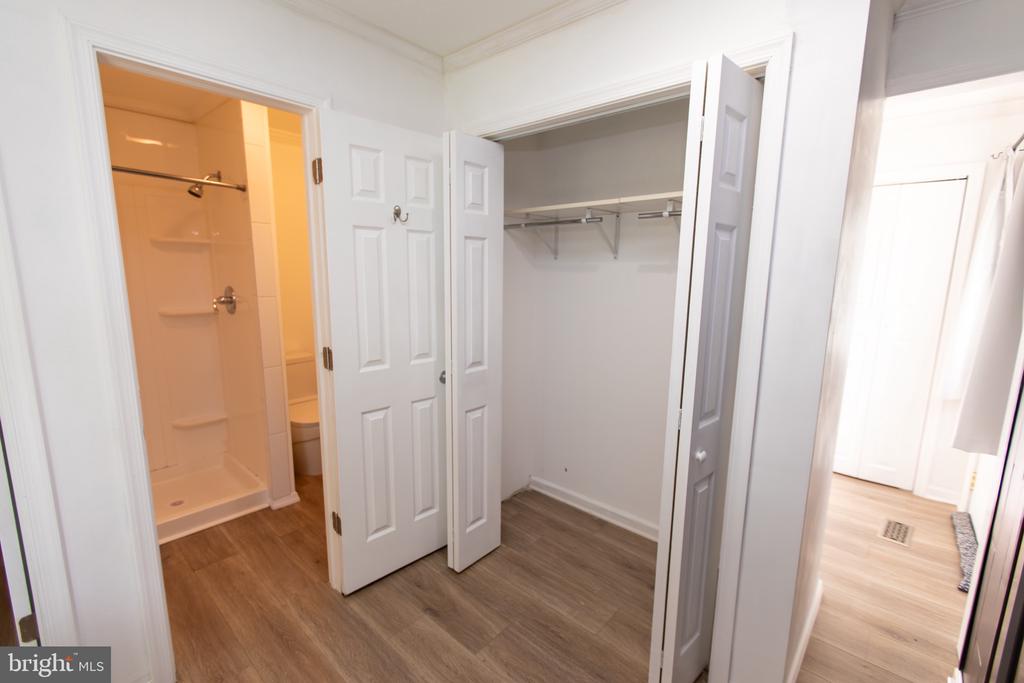 13909 BROOMALL LANE