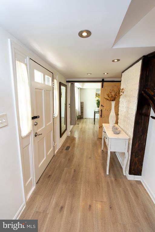 13909 BROOMALL LANE