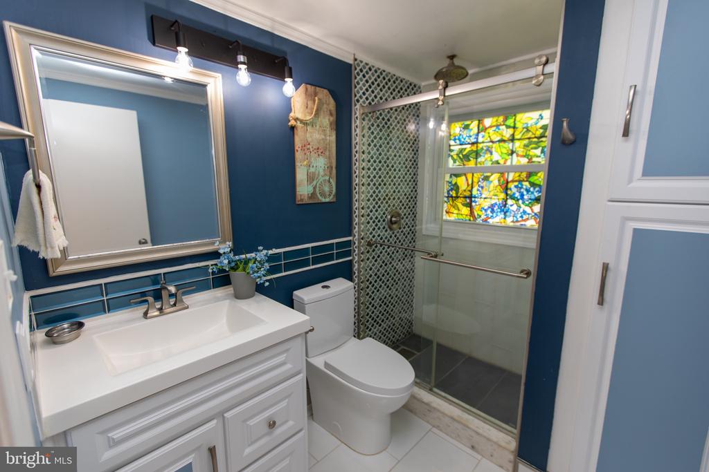 13909 BROOMALL LANE