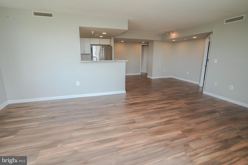 11710 OLD GEORGETOWN 617