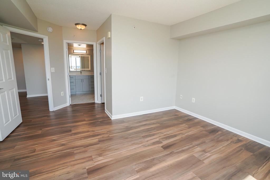 11710 OLD GEORGETOWN 617