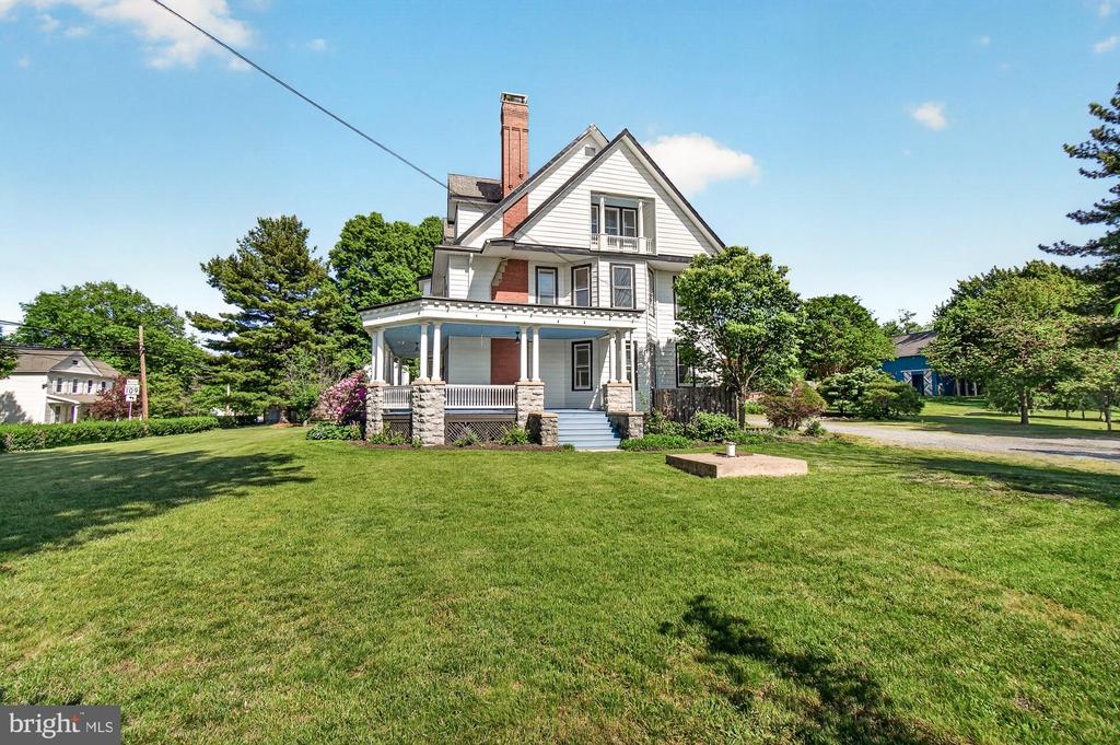 18040 BARNESVILLE ROAD