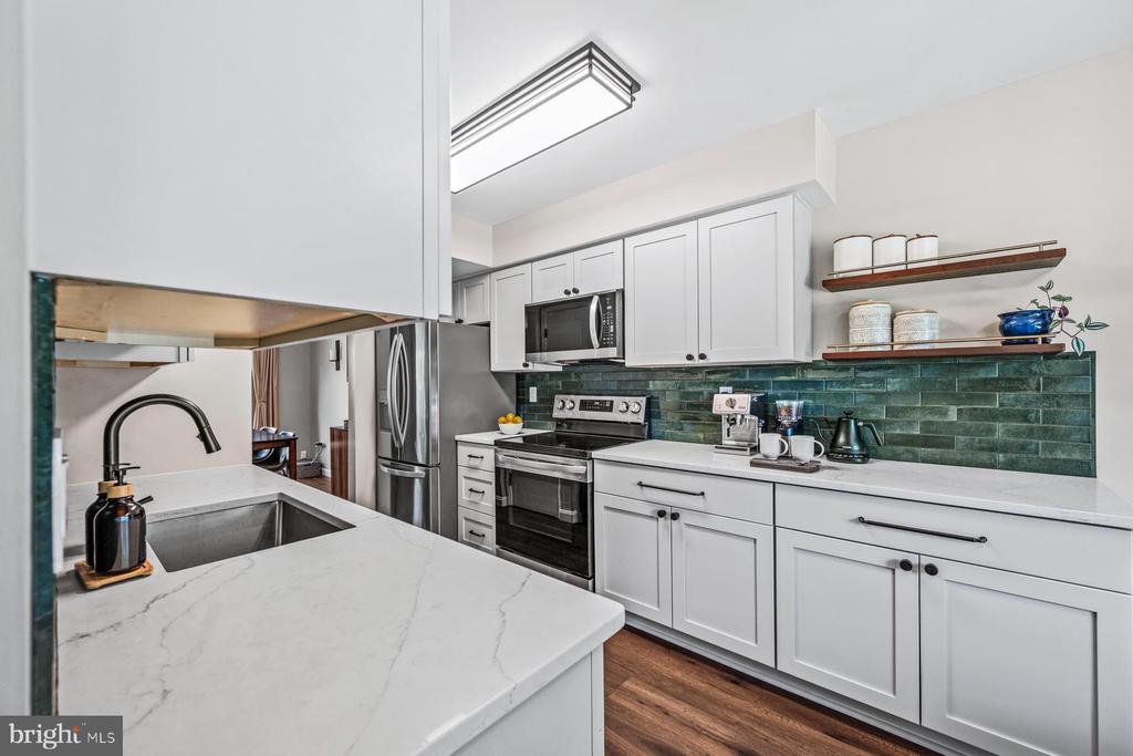 3157 BENTON SQUARE DRIVE