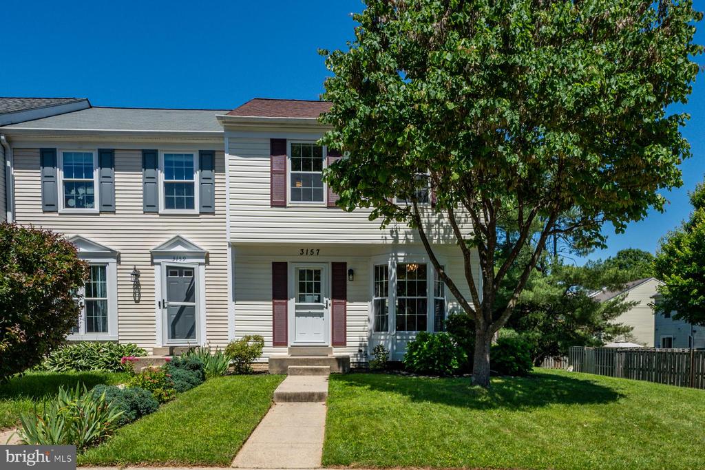 3157 BENTON SQUARE DRIVE