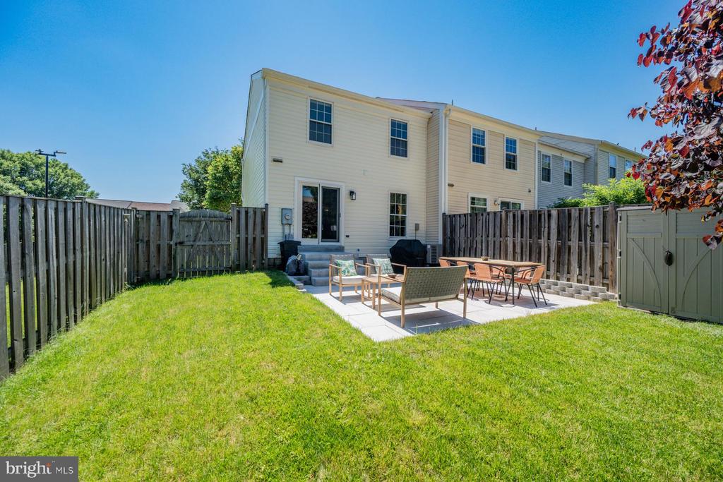 3157 BENTON SQUARE DRIVE
