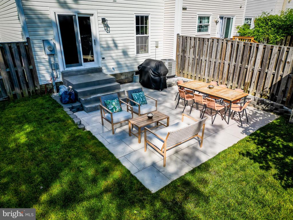 3157 BENTON SQUARE DRIVE