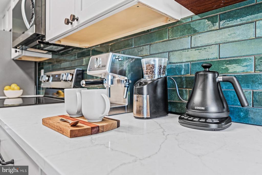 3157 BENTON SQUARE DRIVE