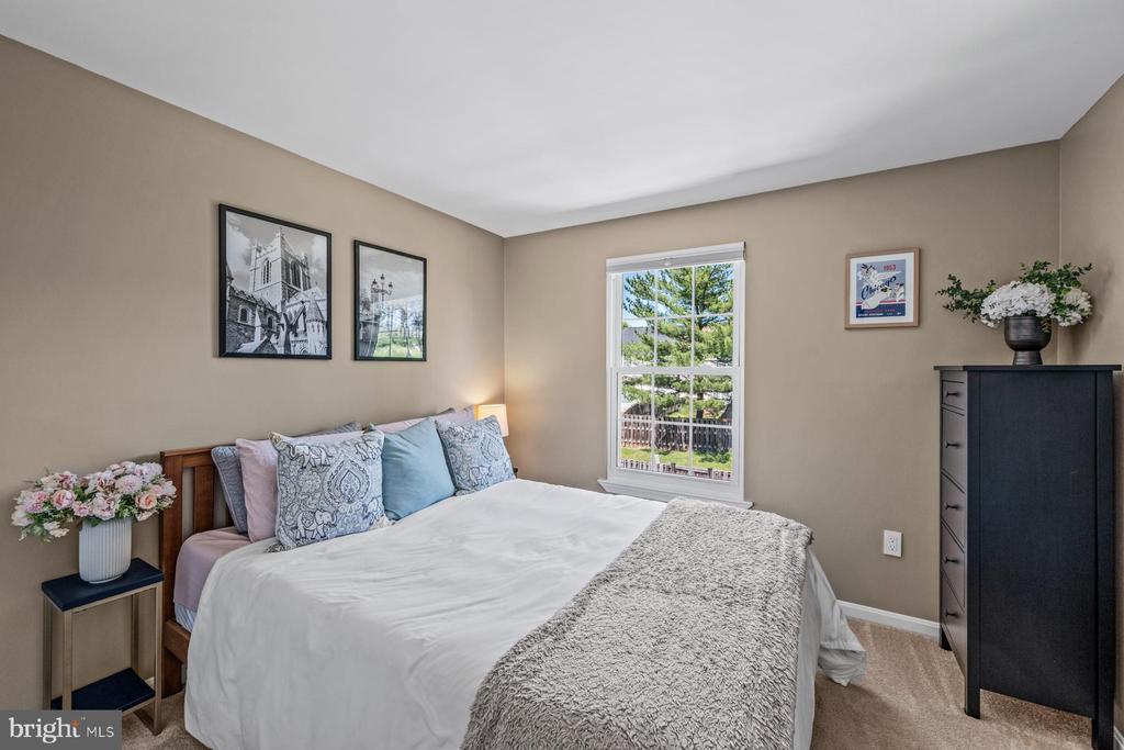 3157 BENTON SQUARE DRIVE