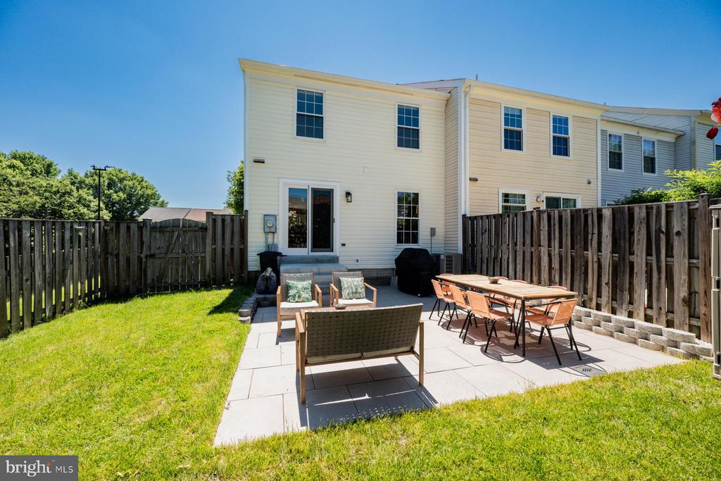 3157 BENTON SQUARE DRIVE