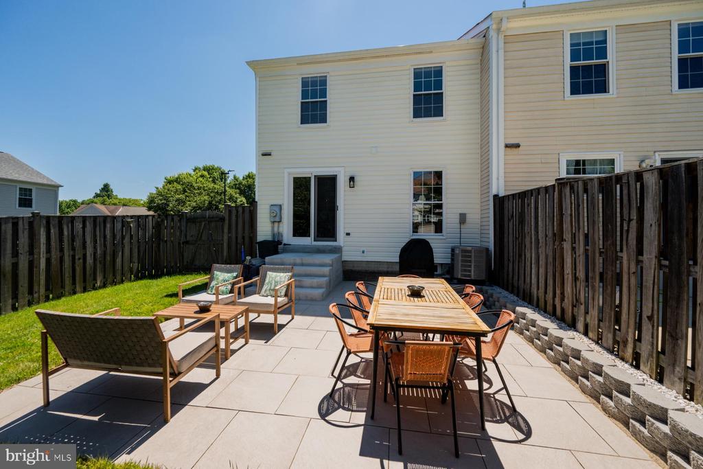 3157 BENTON SQUARE DRIVE