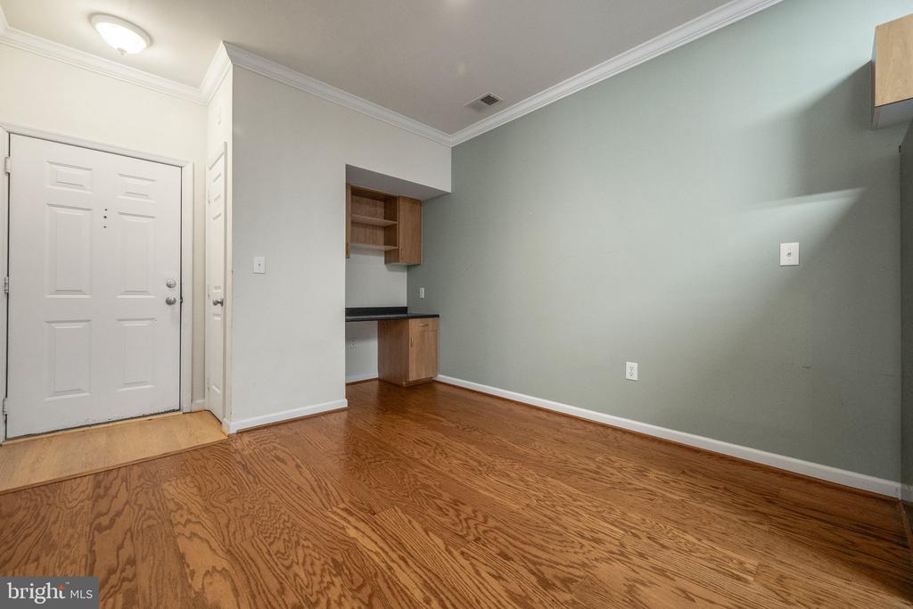 19609 GALWAY BAY CIRCLE Unit: 202