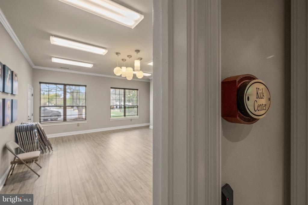 19609 GALWAY BAY CIRCLE Unit: 202