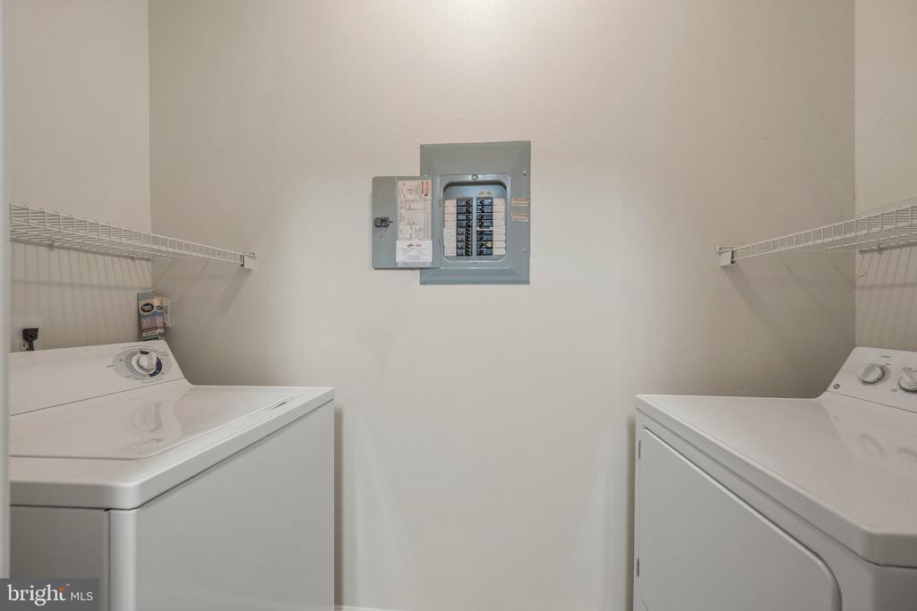 19609 GALWAY BAY CIRCLE Unit: 202
