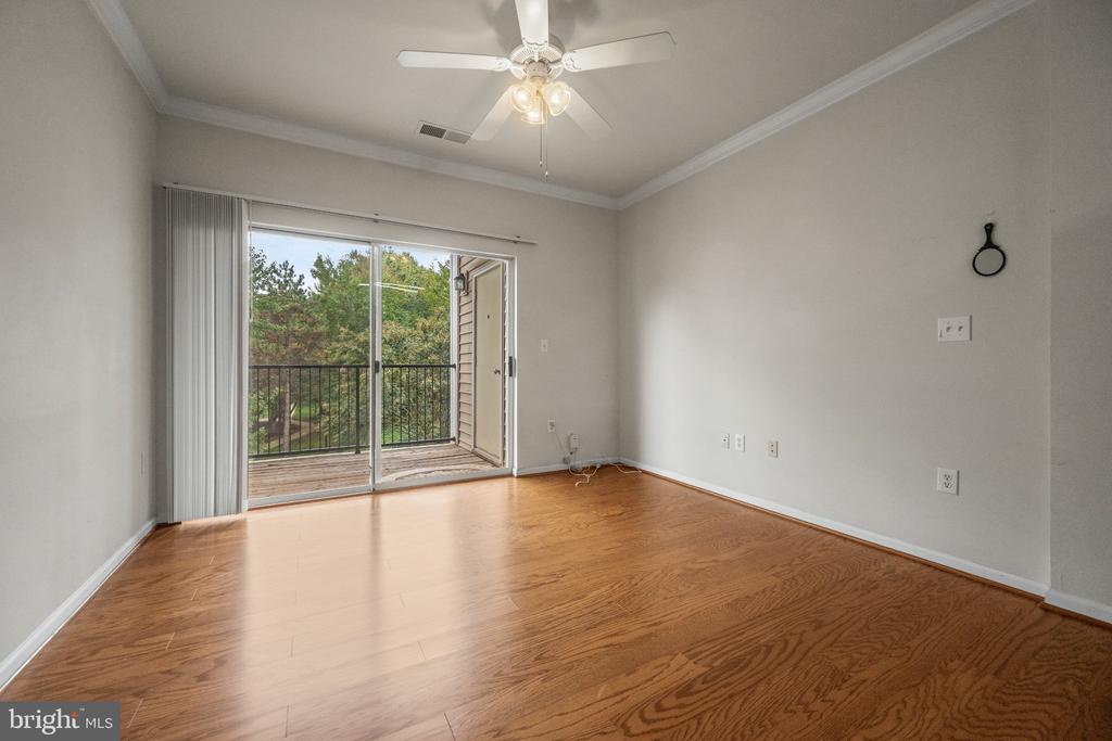 19609 GALWAY BAY CIRCLE Unit: 202