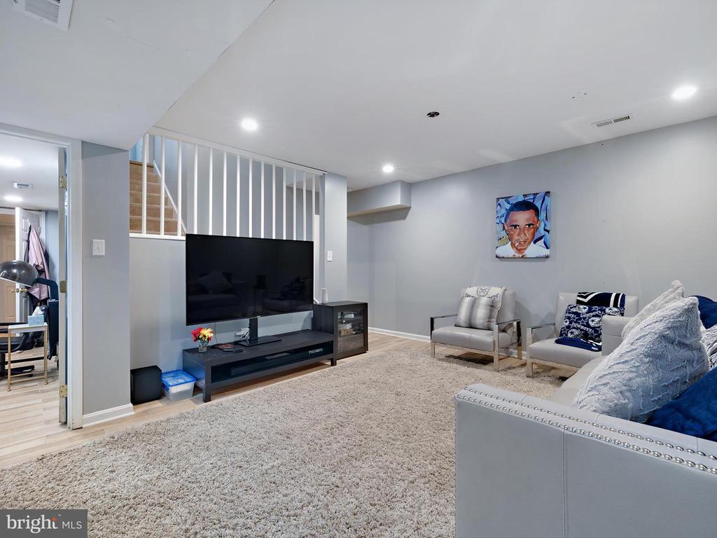 11209 Prospect Hill Rd