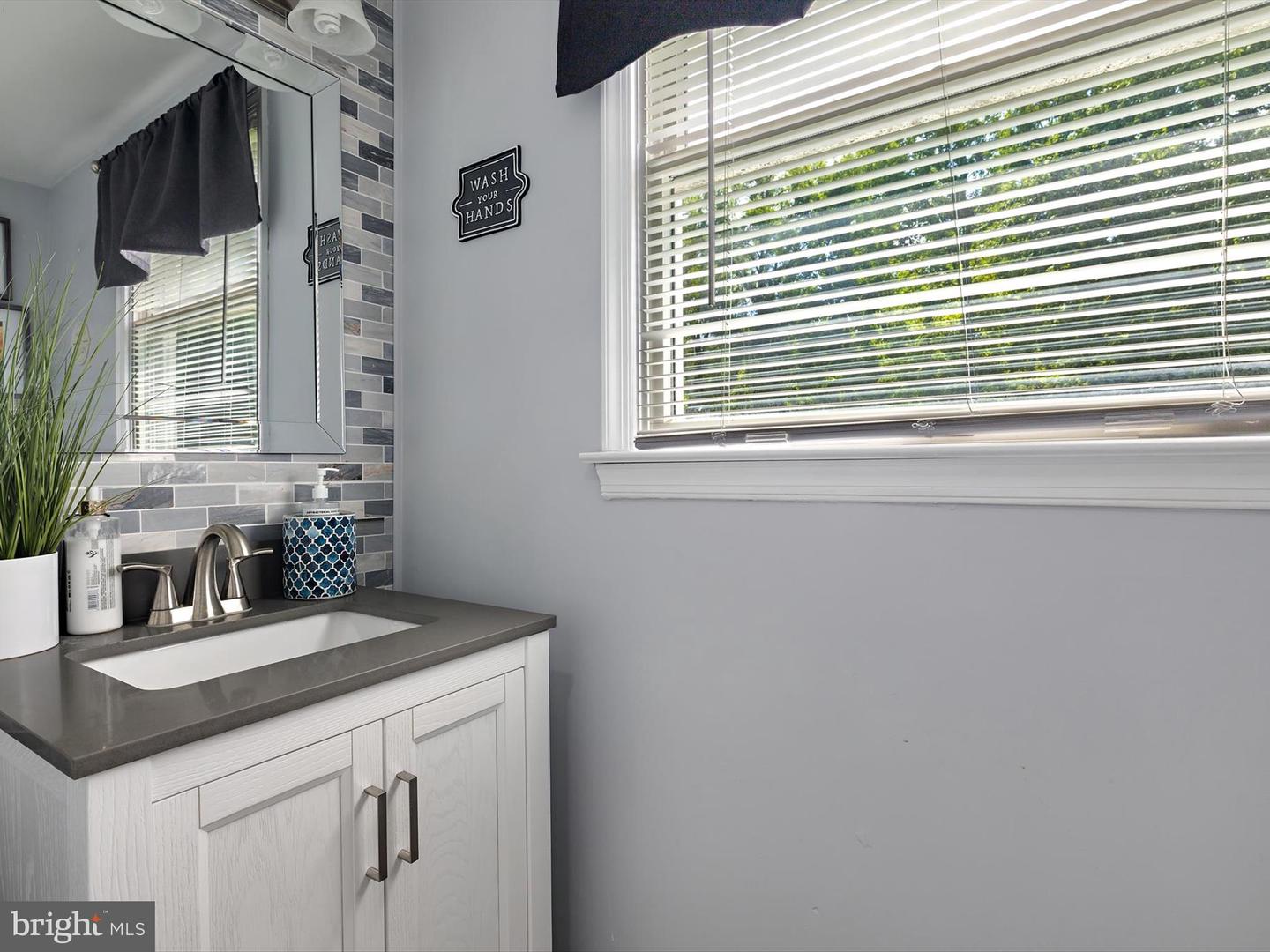 11209 Prospect Hill Rd