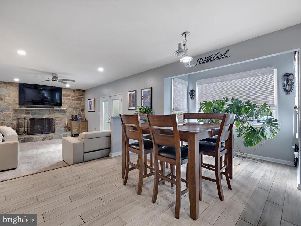 11209 Prospect Hill Rd