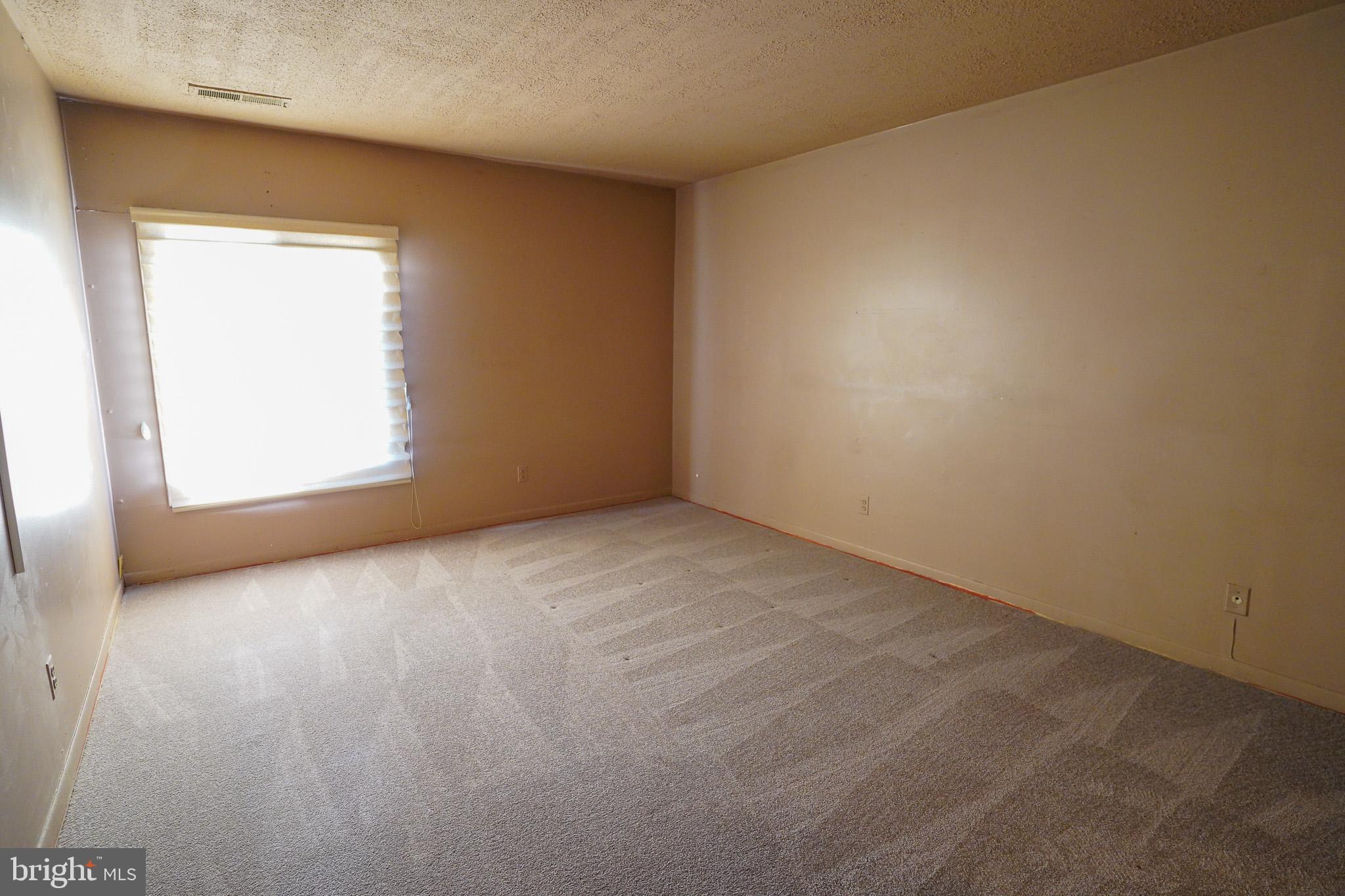 10115 PRINCE PLACE 301-2A