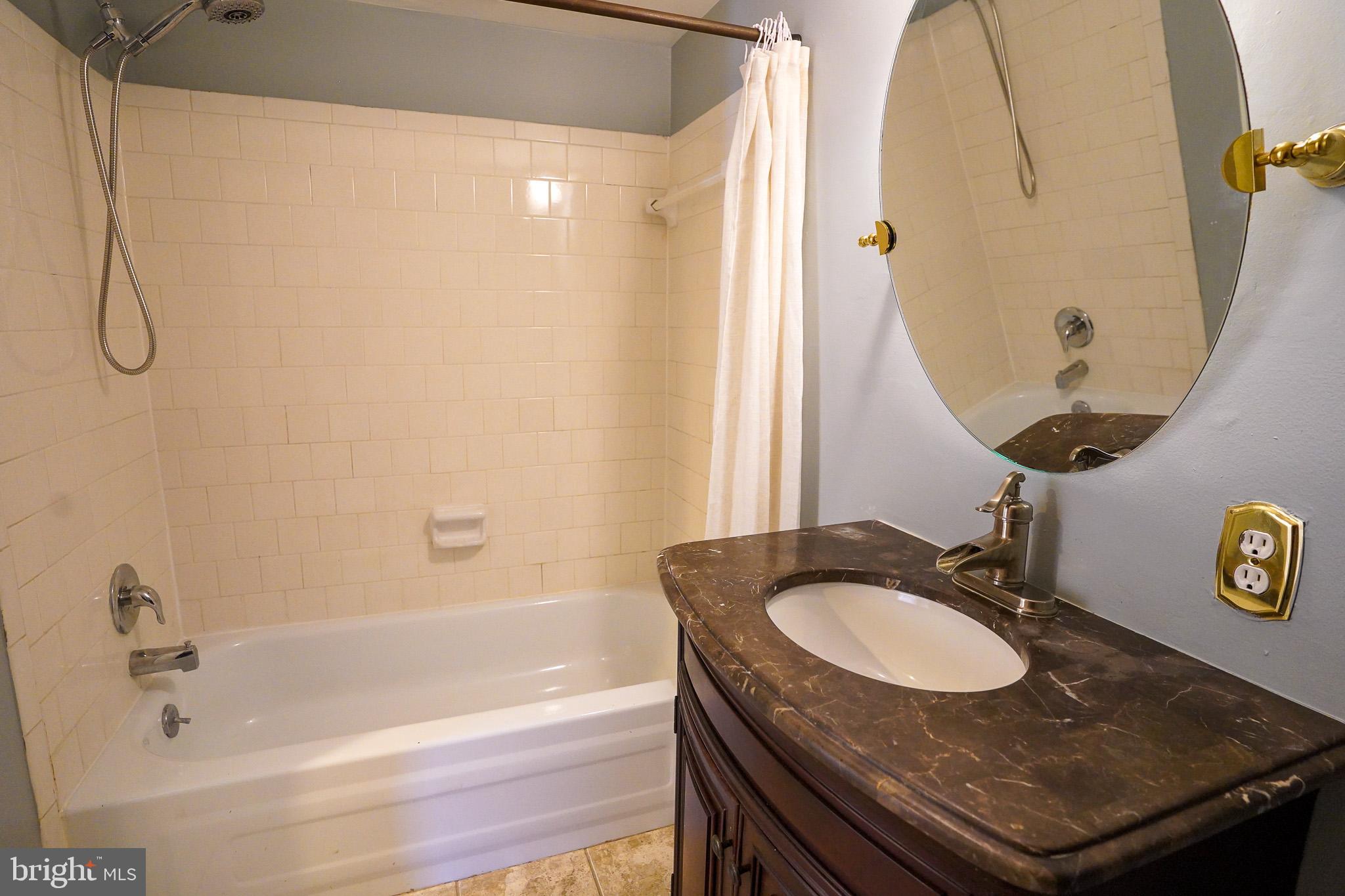 10115 PRINCE PLACE 301-2A