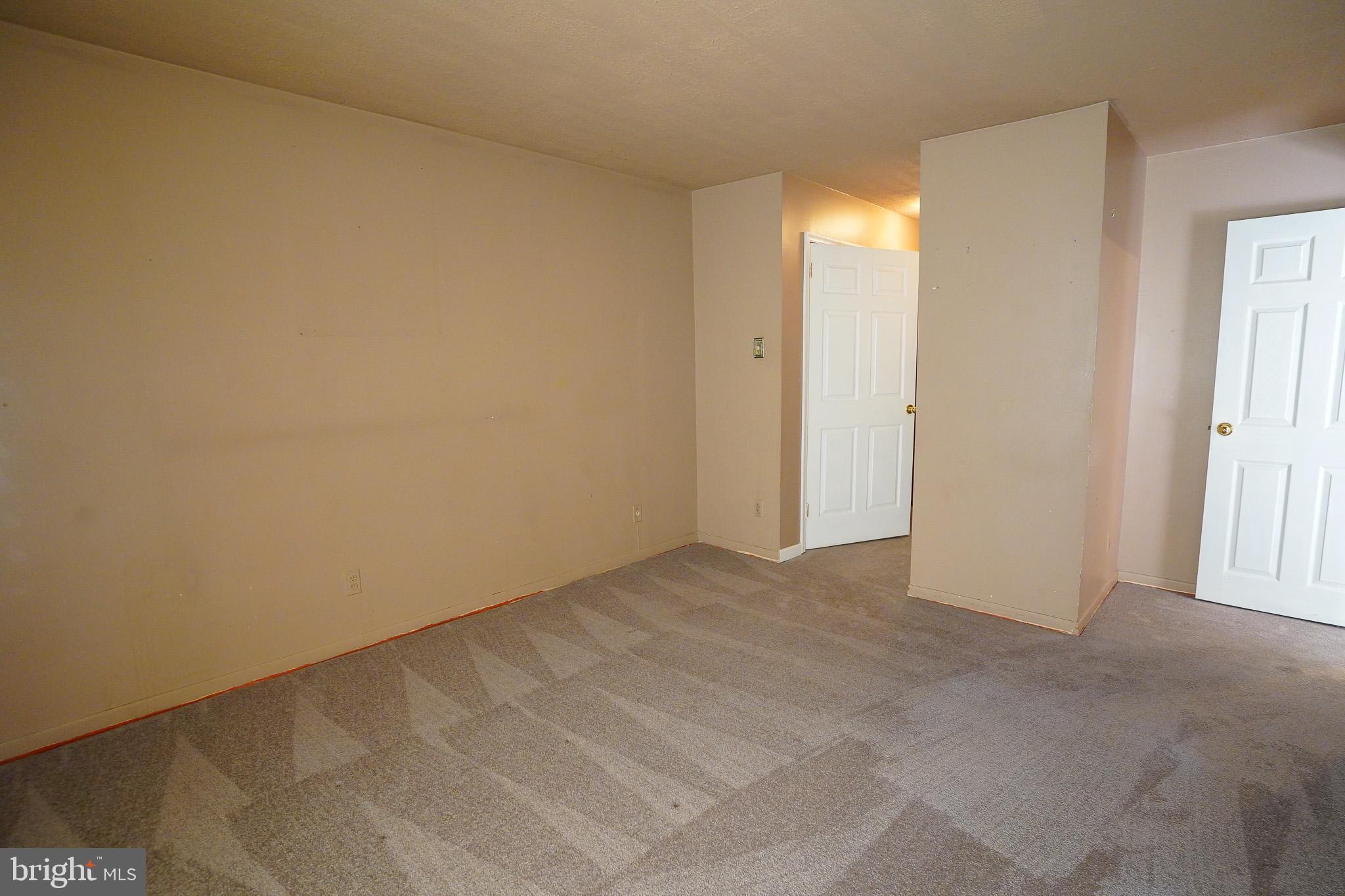 10115 PRINCE PLACE 301-2A