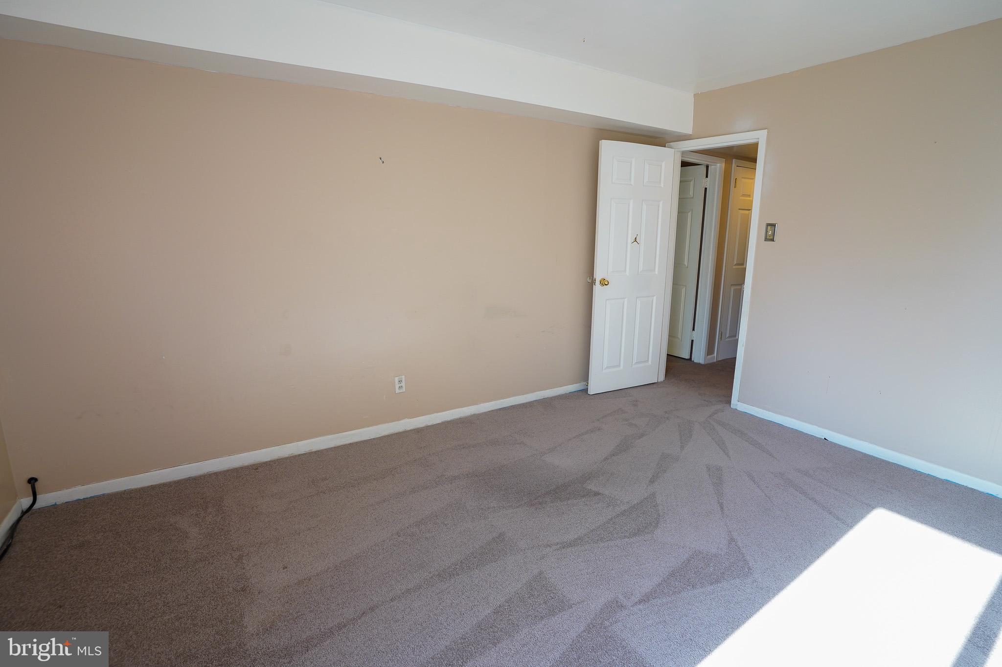 10115 PRINCE PLACE 301-2A