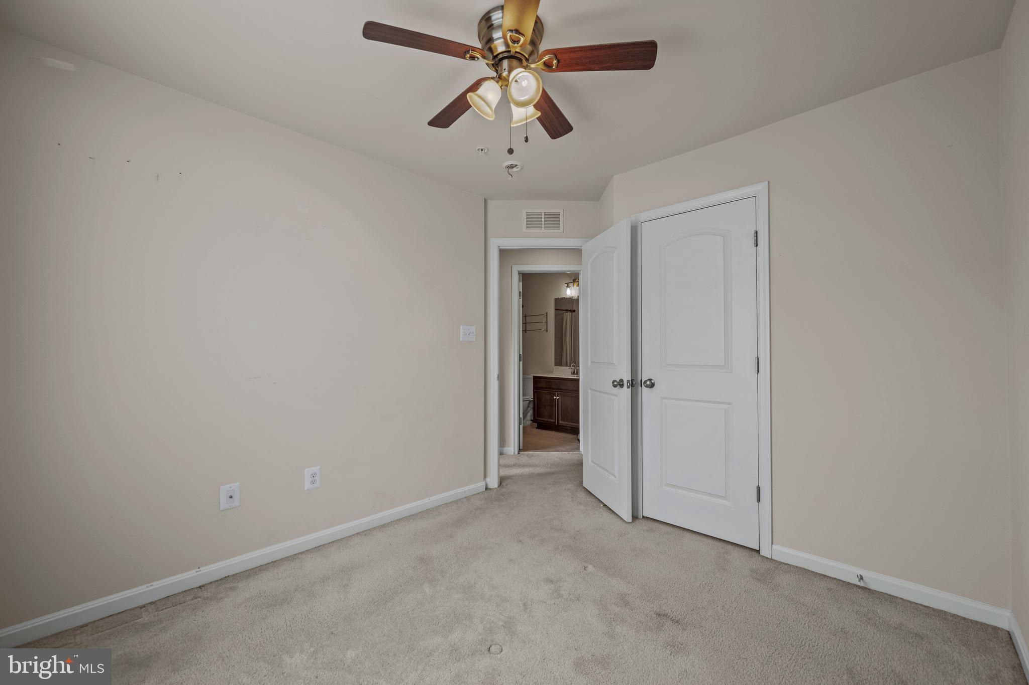 9808 SMITHVIEW PLACE
