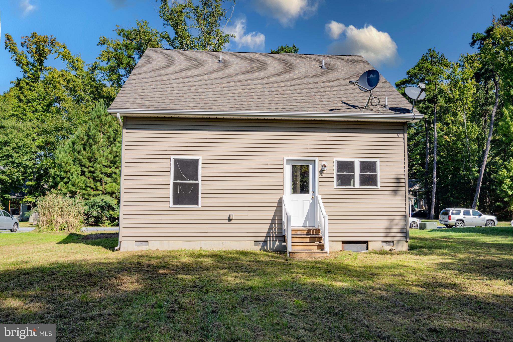 106 Stewart LANE