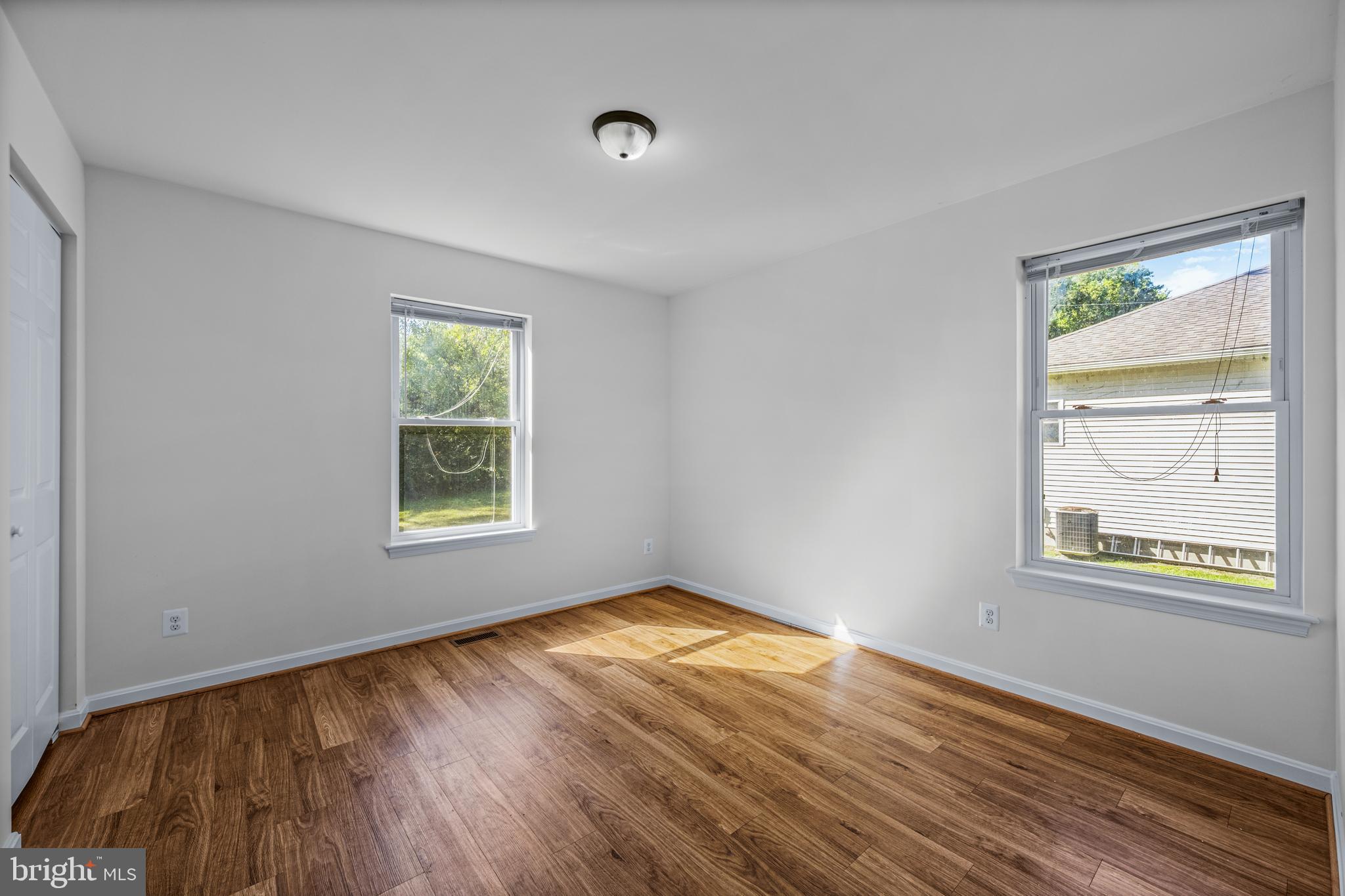 106 Stewart LANE