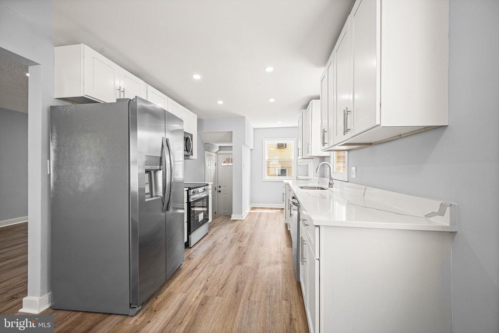 21741 Gambier Pl