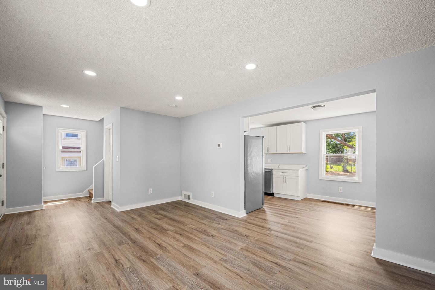 21741 Gambier Pl