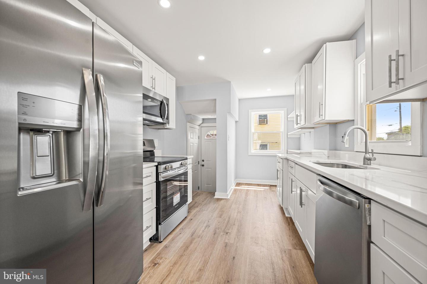 21741 Gambier Pl