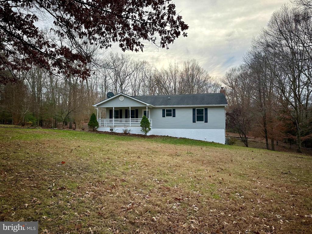 40634 CAROLYN LANE