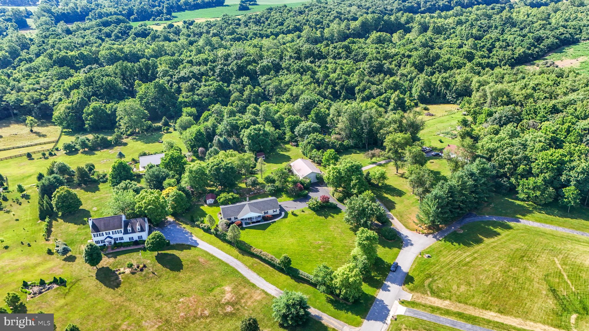 8017 Lake Dr