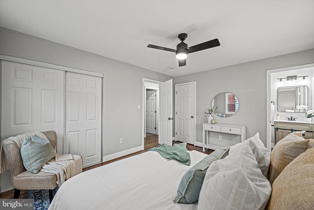 833 NOLAND DRIVE