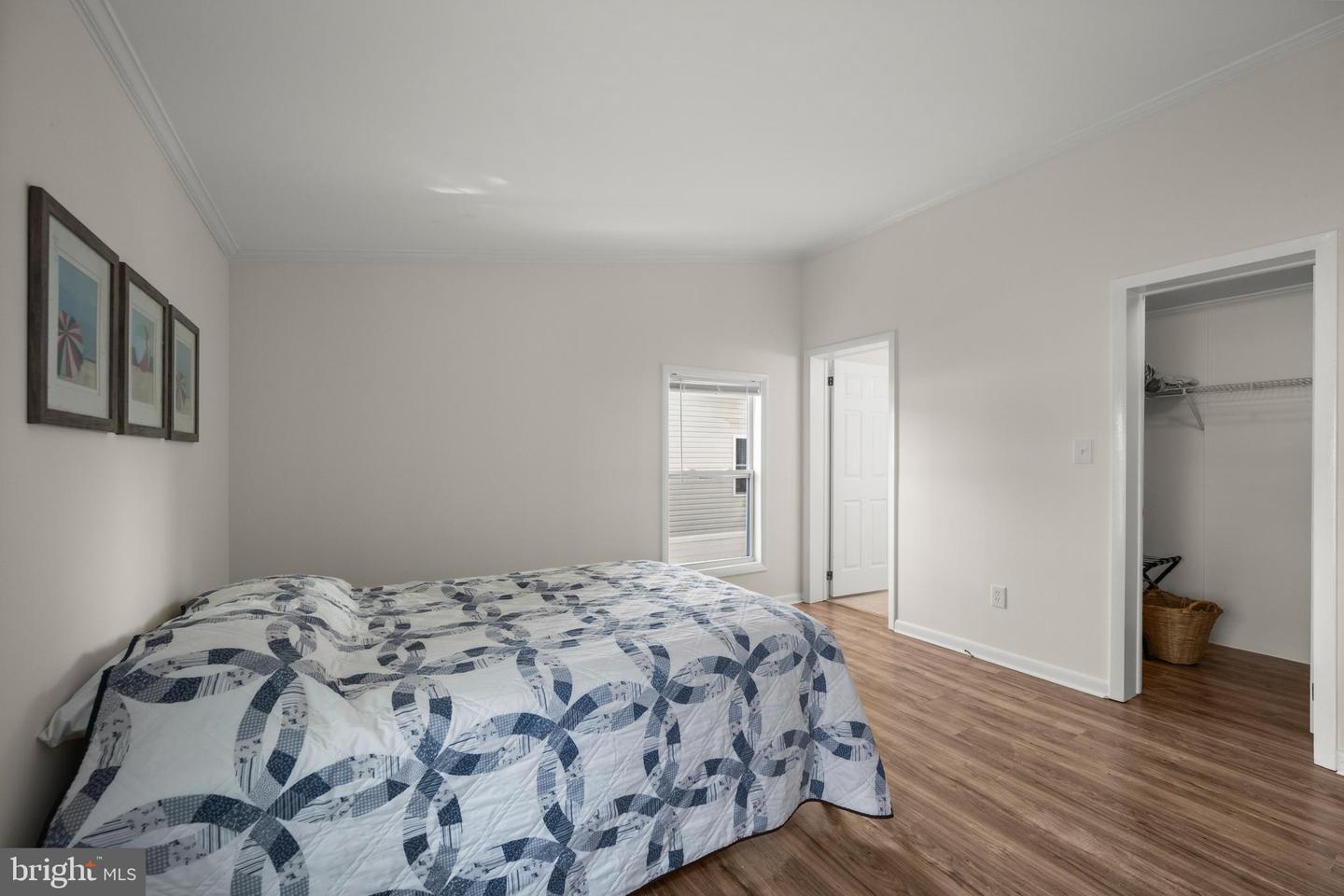 6 Ensign Dr