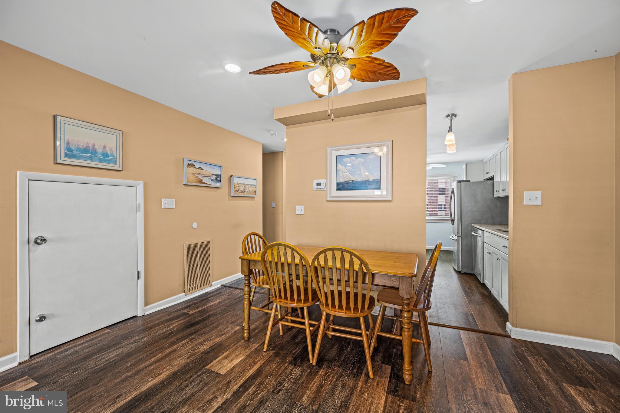 11611 WINDWARD DRIVE E