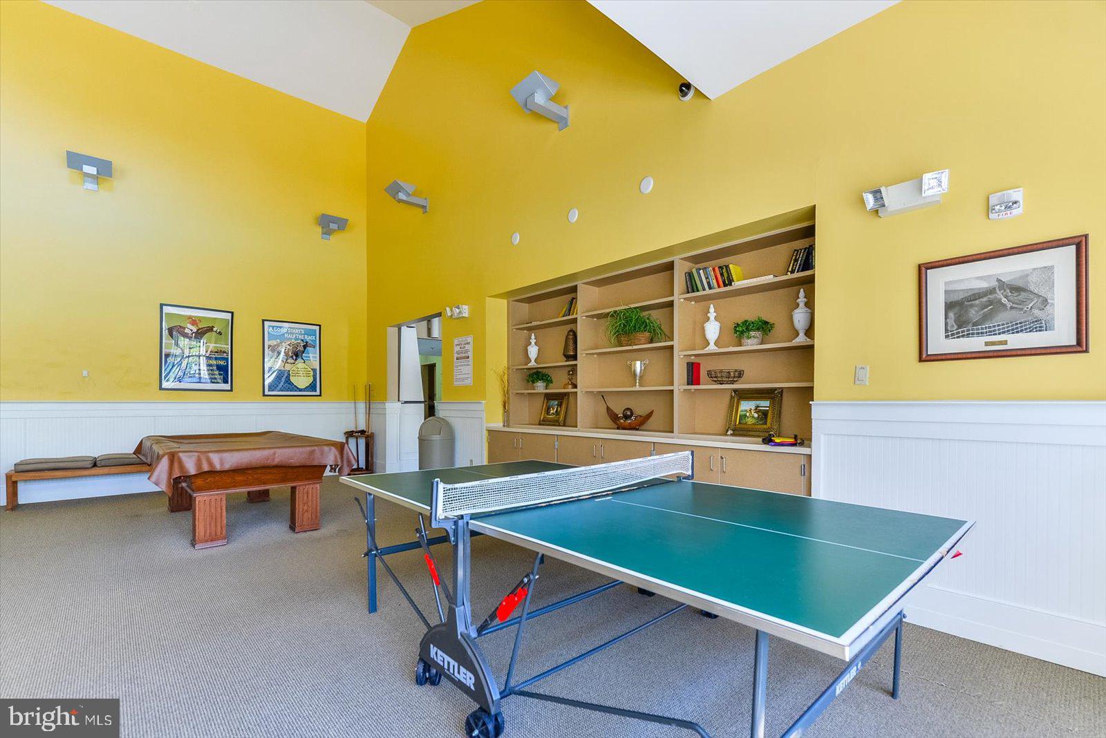 10214 RUFFIAN LANE