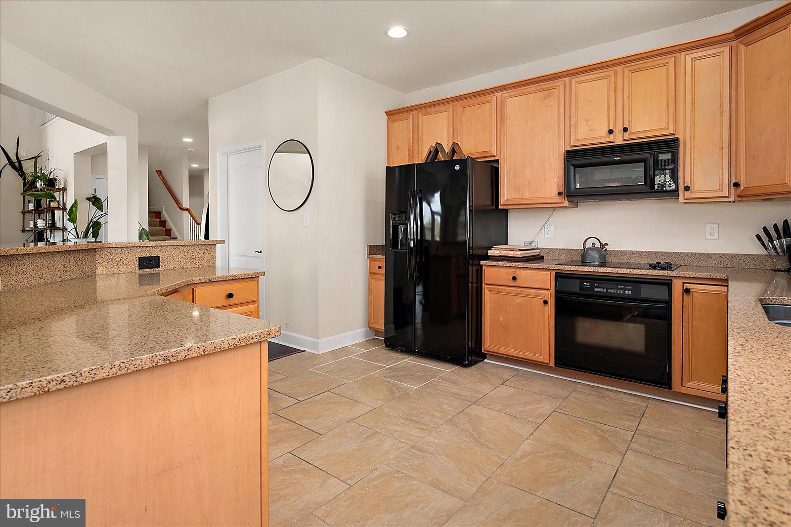 10214 RUFFIAN LANE