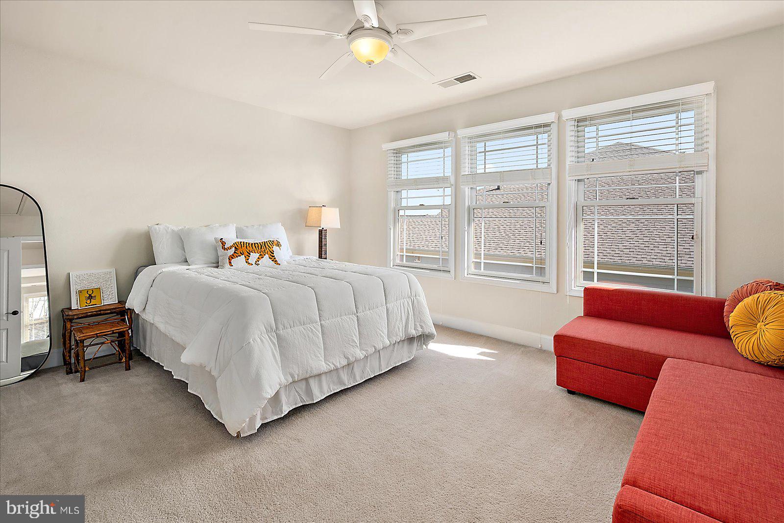 10214 RUFFIAN LANE
