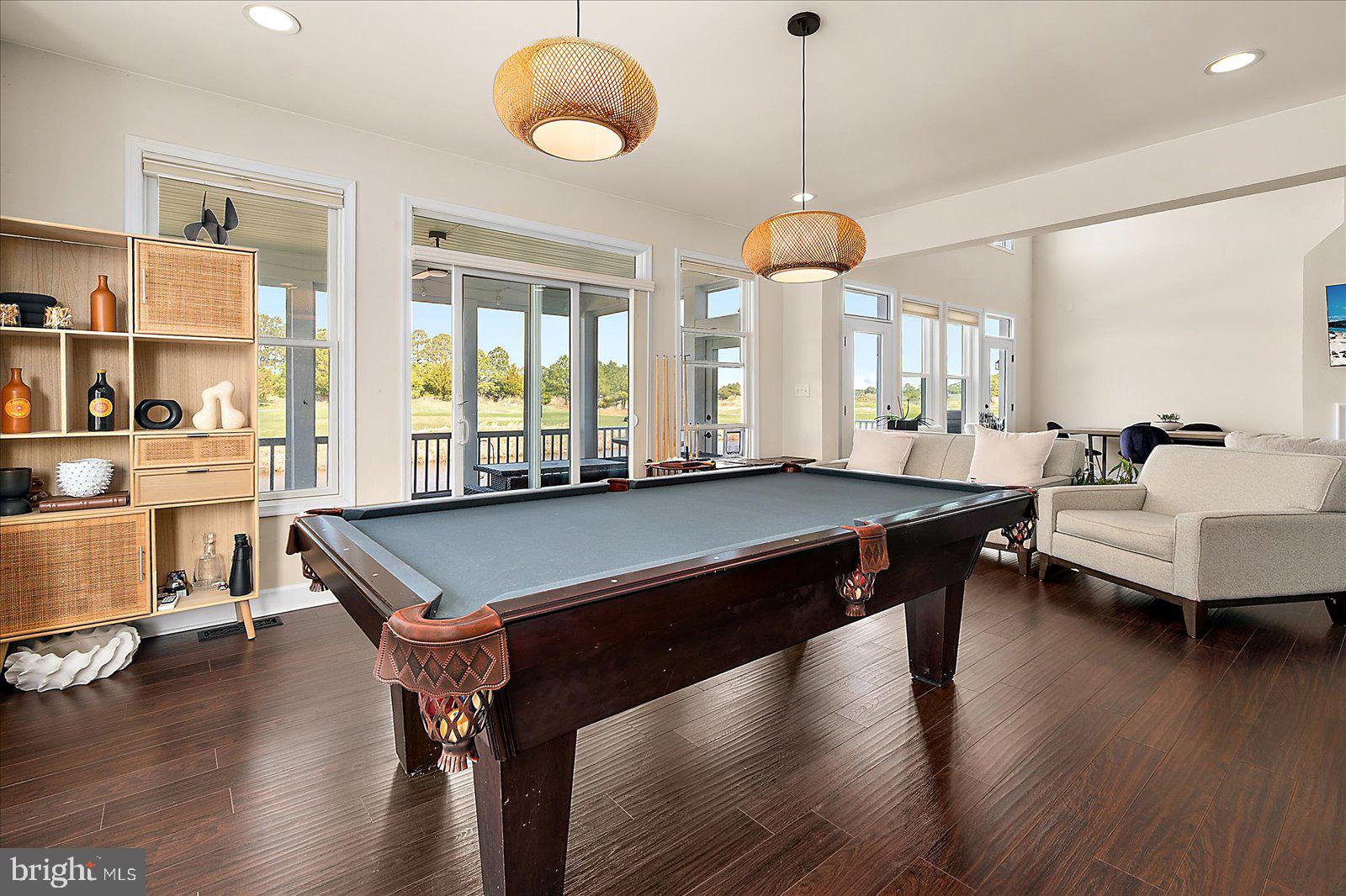 10214 RUFFIAN LANE